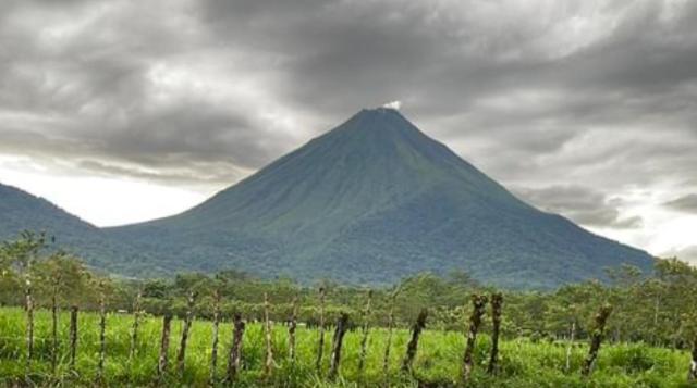 Sky Hostel La Fortuna Dış mekan fotoğraf